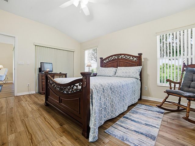 1431 LAKE VILLA DRIVE, Tavares, FL 32778