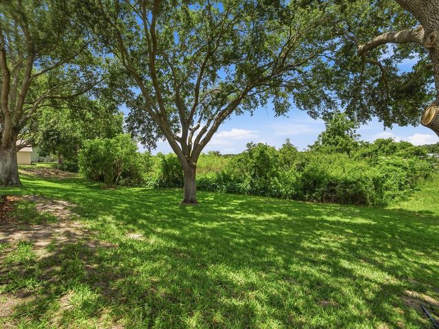 1431 LAKE VILLA DRIVE, Tavares, FL 32778