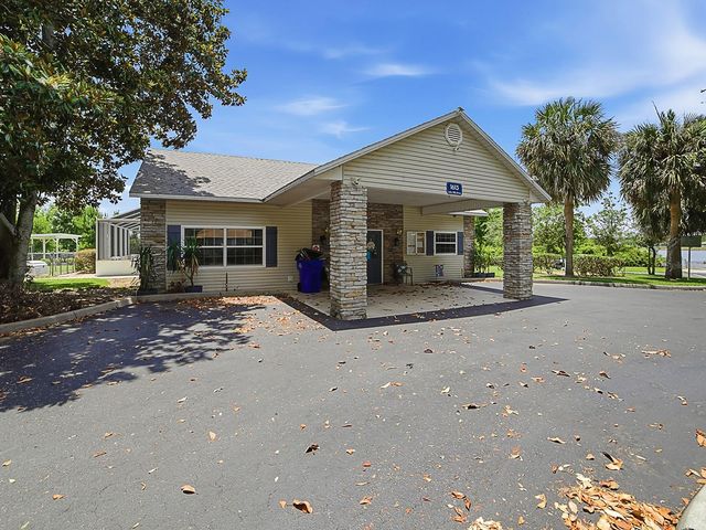 1431 LAKE VILLA DRIVE, Tavares, FL 32778