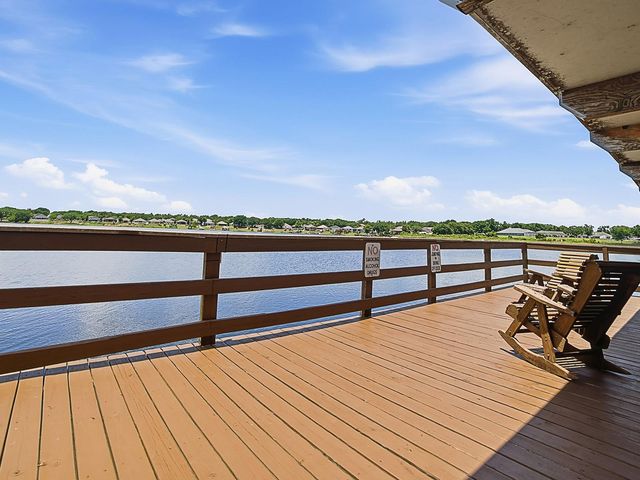 1431 LAKE VILLA DRIVE, Tavares, FL 32778