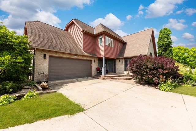 15700 Pine Road, Oak Forest, IL 60452