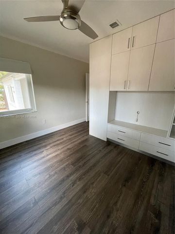 6129 SW 28th Street, Miami, FL 33155