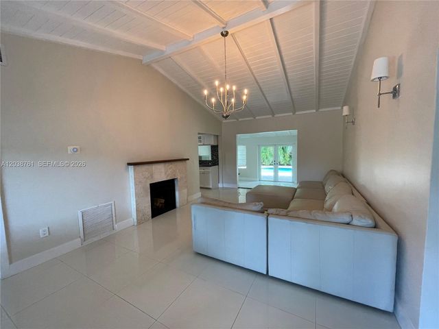 6129 SW 28th Street, Miami, FL 33155