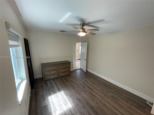 6129 SW 28th Street, Miami, FL 33155