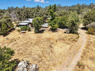 46467 Bissett Station Road, Ahwahnee, CA 93601