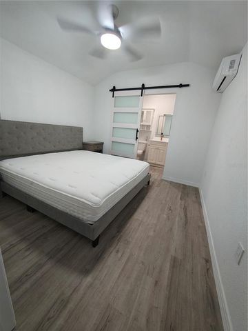 820 N WEKIWA SPRINGS ROAD, Apopka, FL 32712