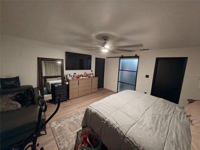 820 N WEKIWA SPRINGS ROAD, Apopka, FL 32712