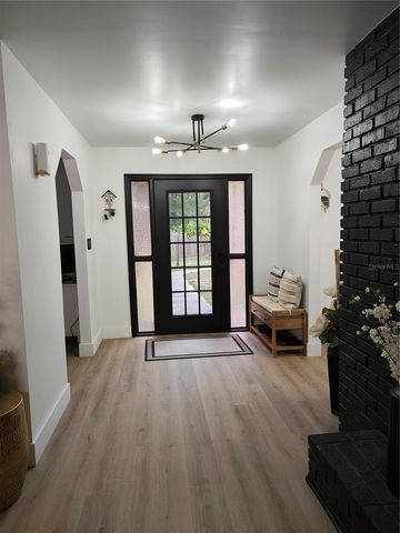 820 N WEKIWA SPRINGS ROAD, Apopka, FL 32712