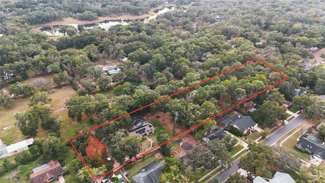 820 N WEKIWA SPRINGS ROAD, Apopka, FL 32712