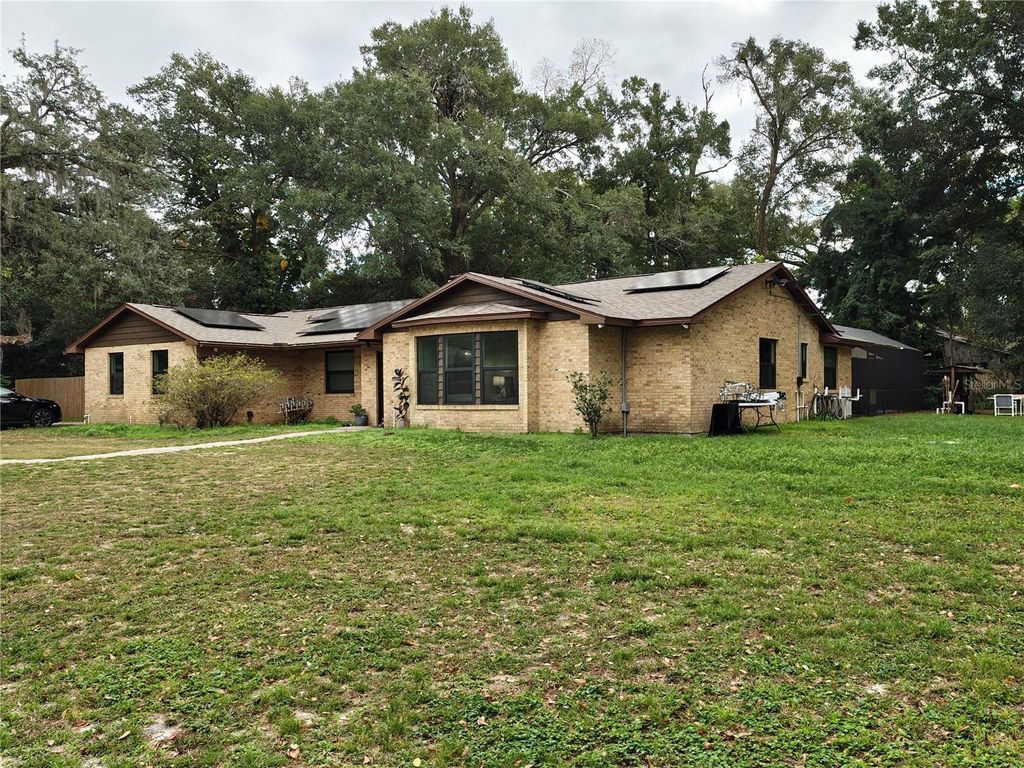 820 N WEKIWA SPRINGS ROAD, Apopka, FL 32712