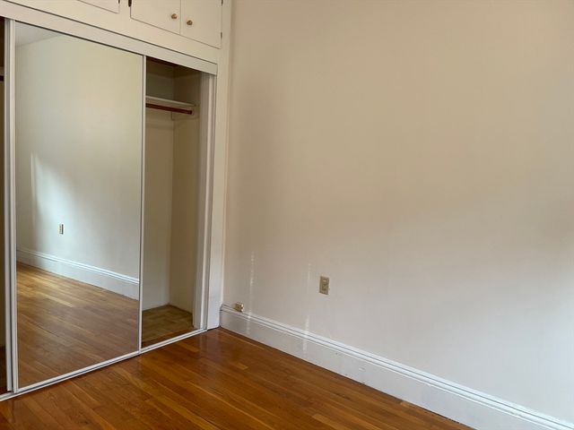 17 Short Street 4, Brookline, MA 02445