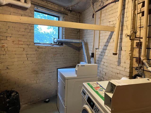 17 Short Street 4, Brookline, MA 02445