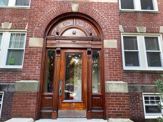 17 Short Street 4, Brookline, MA 02445