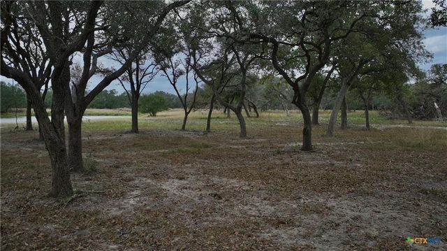 000 Garcitas Creek Ranch Road, Inez, TX 77968