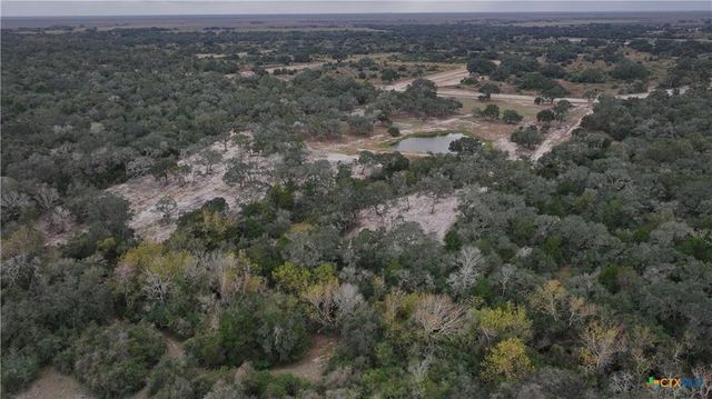 000 Garcitas Creek Ranch Road, Inez, TX 77968