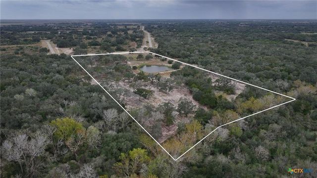 000 Garcitas Creek Ranch Road, Inez, TX 77968