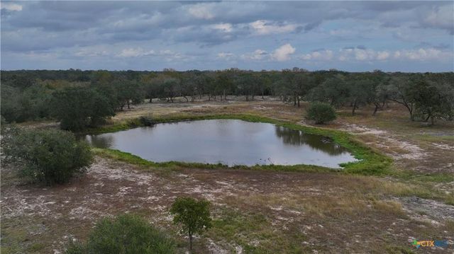 000 Garcitas Creek Ranch Road, Inez, TX 77968