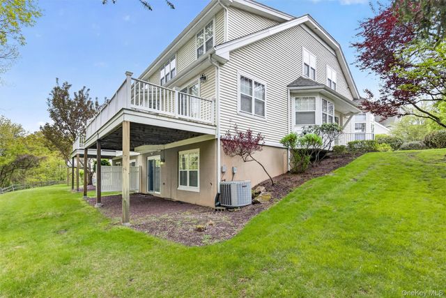 117 Winding Ridge Road, White Plains, NY 10603