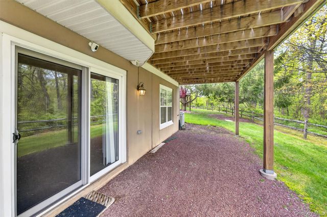 117 Winding Ridge Road, White Plains, NY 10603
