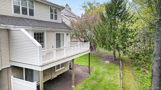 117 Winding Ridge Road, White Plains, NY 10603
