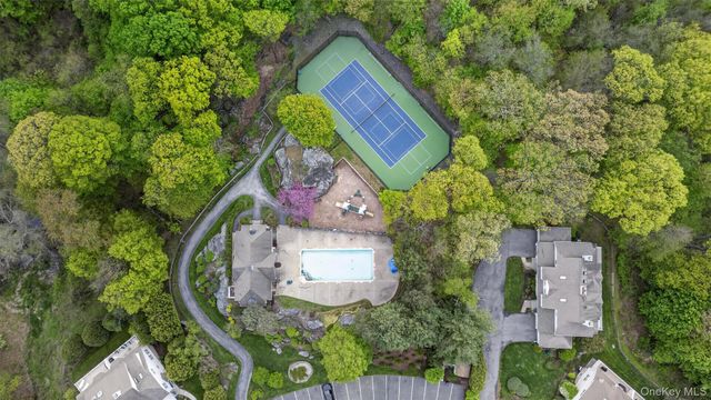 117 Winding Ridge Road, White Plains, NY 10603
