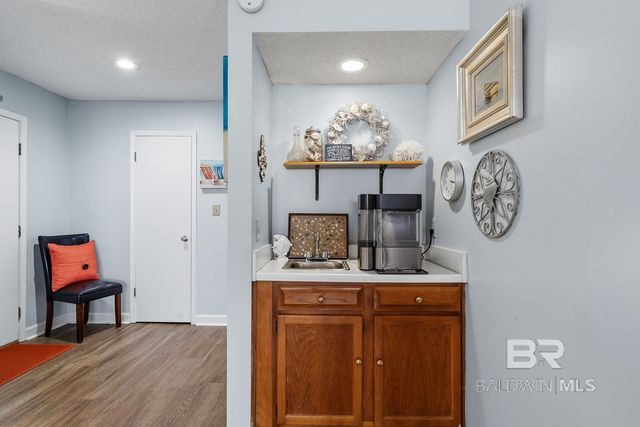 1872 W Beach Boulevard D205, Gulf Shores, AL 36542