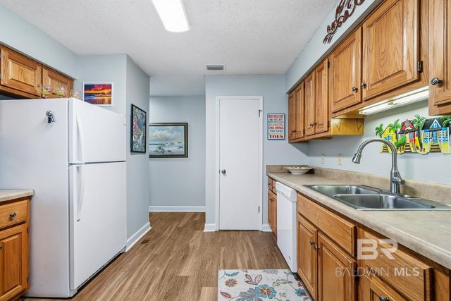 1872 W Beach Boulevard D205, Gulf Shores, AL 36542