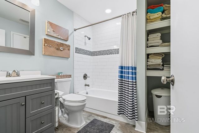 1872 W Beach Boulevard D205, Gulf Shores, AL 36542