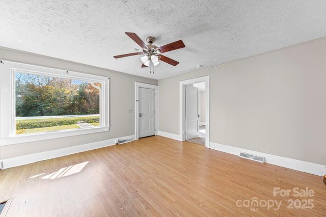 1709 Nc 109 Highway N, Wadesboro, NC 28170