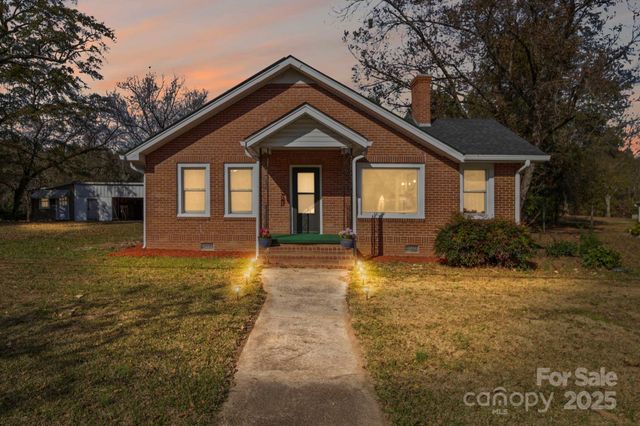 1709 Nc 109 Highway N, Wadesboro, NC 28170