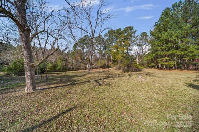 1709 Nc 109 Highway N, Wadesboro, NC 28170