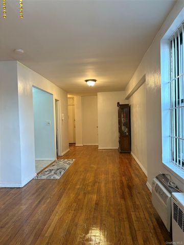 41-31 51st Street 6M, Woodside, NY 11377