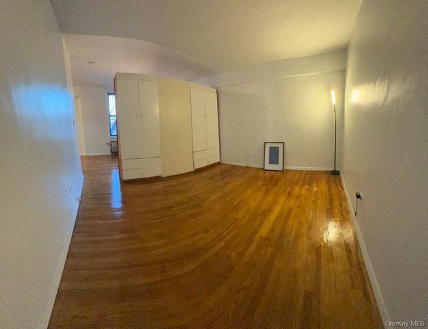 41-31 51st Street 6M, Woodside, NY 11377