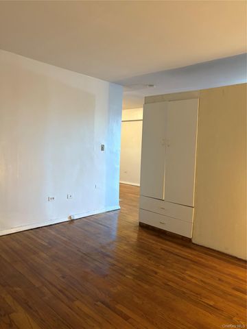 41-31 51st Street 6M, Woodside, NY 11377