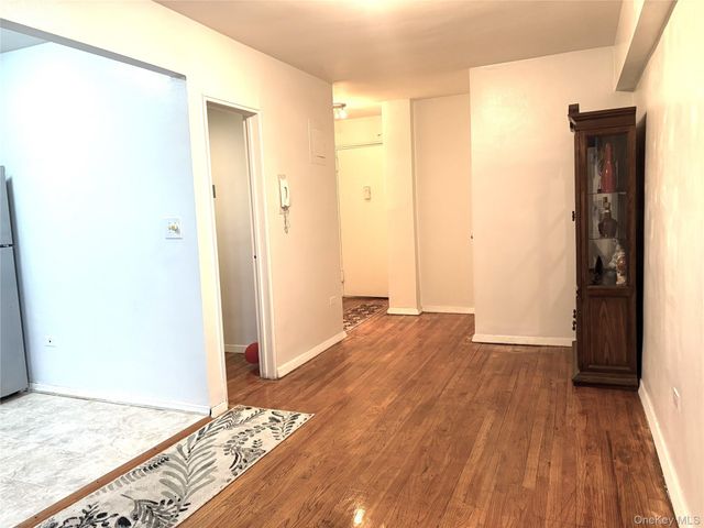 41-31 51st Street 6M, Woodside, NY 11377