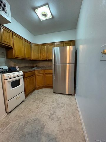 41-31 51st Street 6M, Woodside, NY 11377