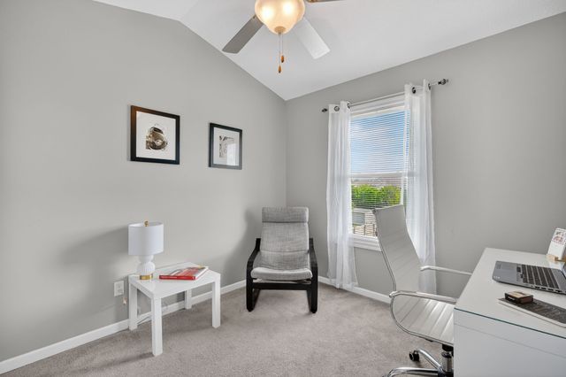 5817 NW 103rd Street, Johnston, IA 50131
