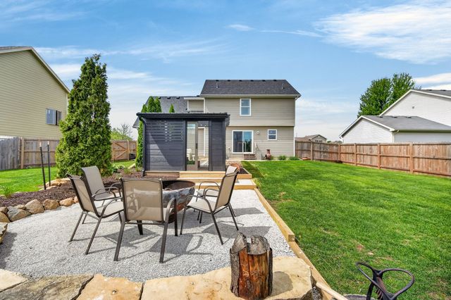 5817 NW 103rd Street, Johnston, IA 50131