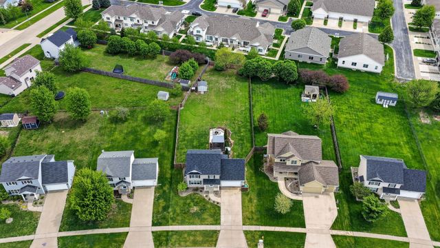 5817 NW 103rd Street, Johnston, IA 50131
