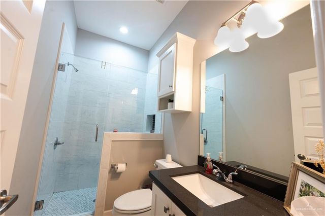 520 Country Club Drive, Alamo, TX 78516