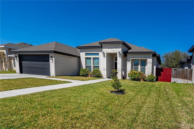 520 Country Club Drive, Alamo, TX 78516