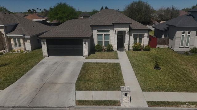 520 Country Club Drive, Alamo, TX 78516