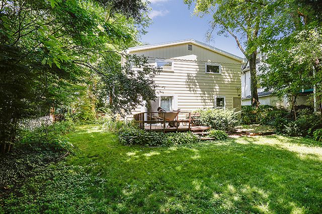 673 N Park Boulevard, Glen Ellyn, IL 60137