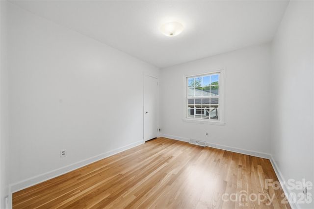 105 Ann Street, Morganton, NC 28655