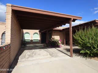 464 W Calle Lindero, Tucson, AZ 85704