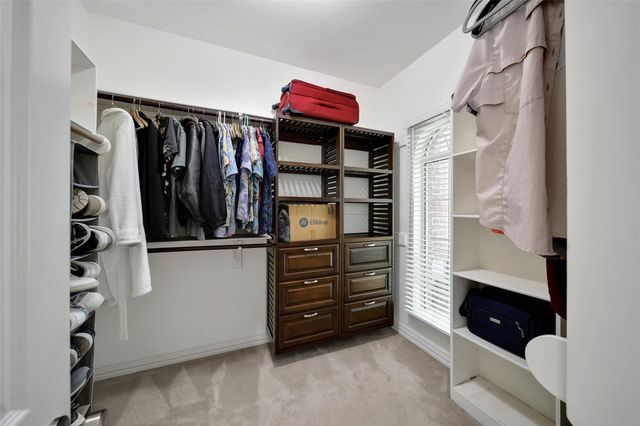 8920 Forest Lake Drive, Montgomery, TX 77316