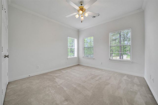 8920 Forest Lake Drive, Montgomery, TX 77316