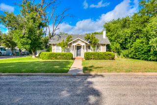 321 S Adams St, San Angelo, TX 76901