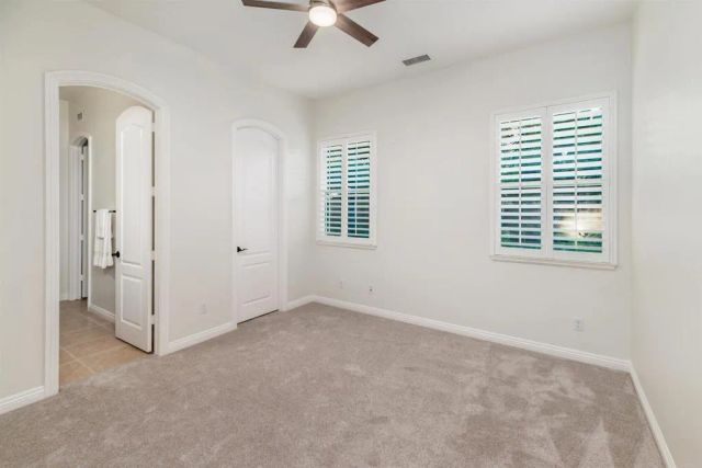 1091 Park Hill Place, Vista, CA 92081