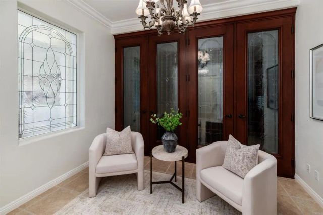 1091 Park Hill Place, Vista, CA 92081